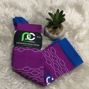 ProCompression Socks s/m NWT